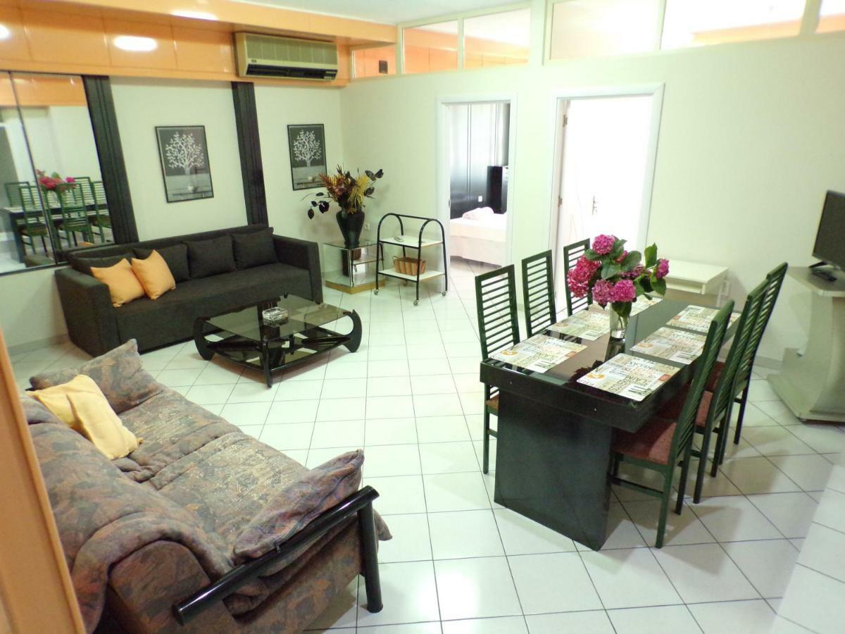 Christine'S Downtown Suites Kavala Exterior foto